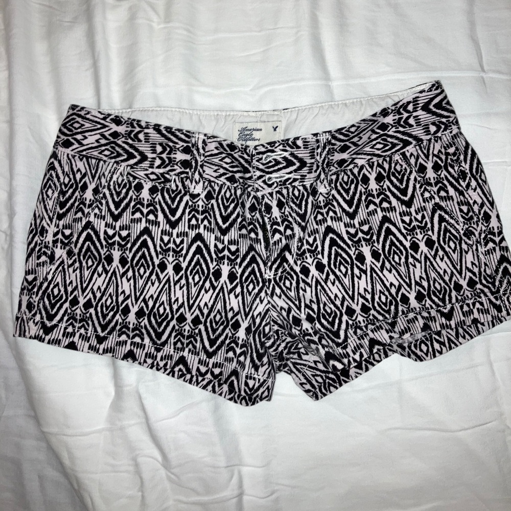 American Eagle Outfitters pattern shorts